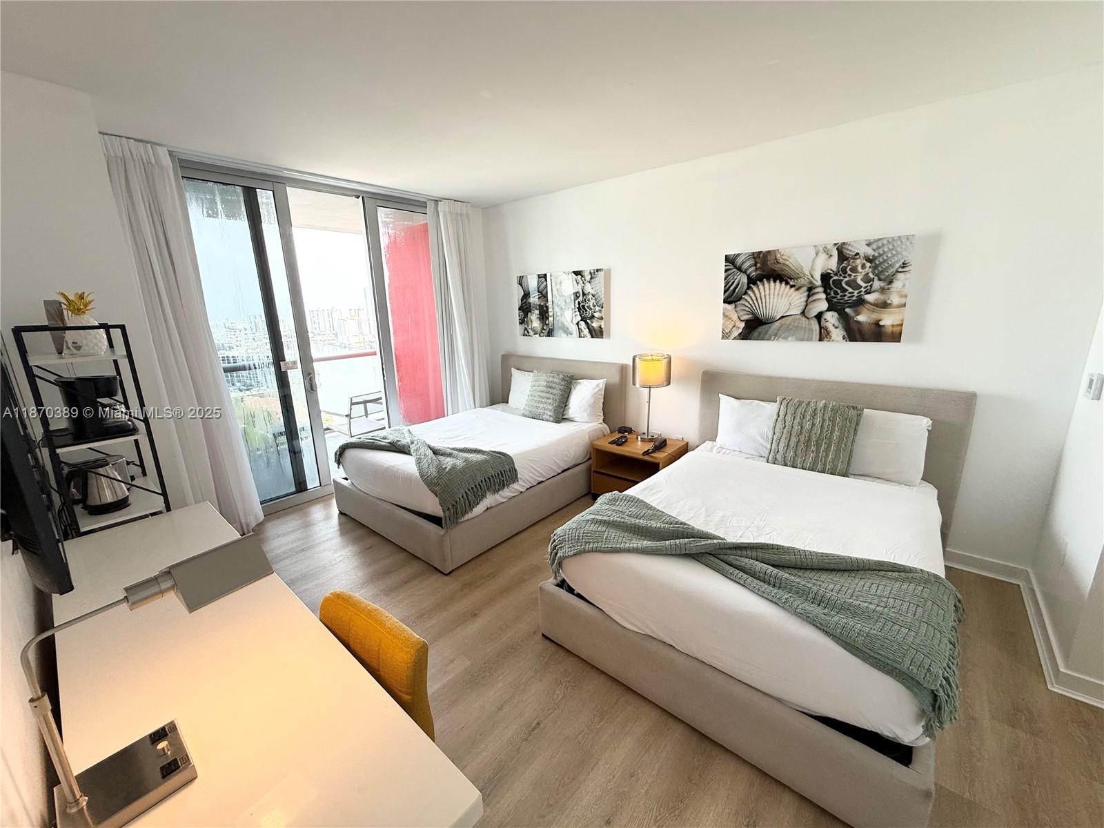 BEACHWALK CONDOMINIUM - Residential