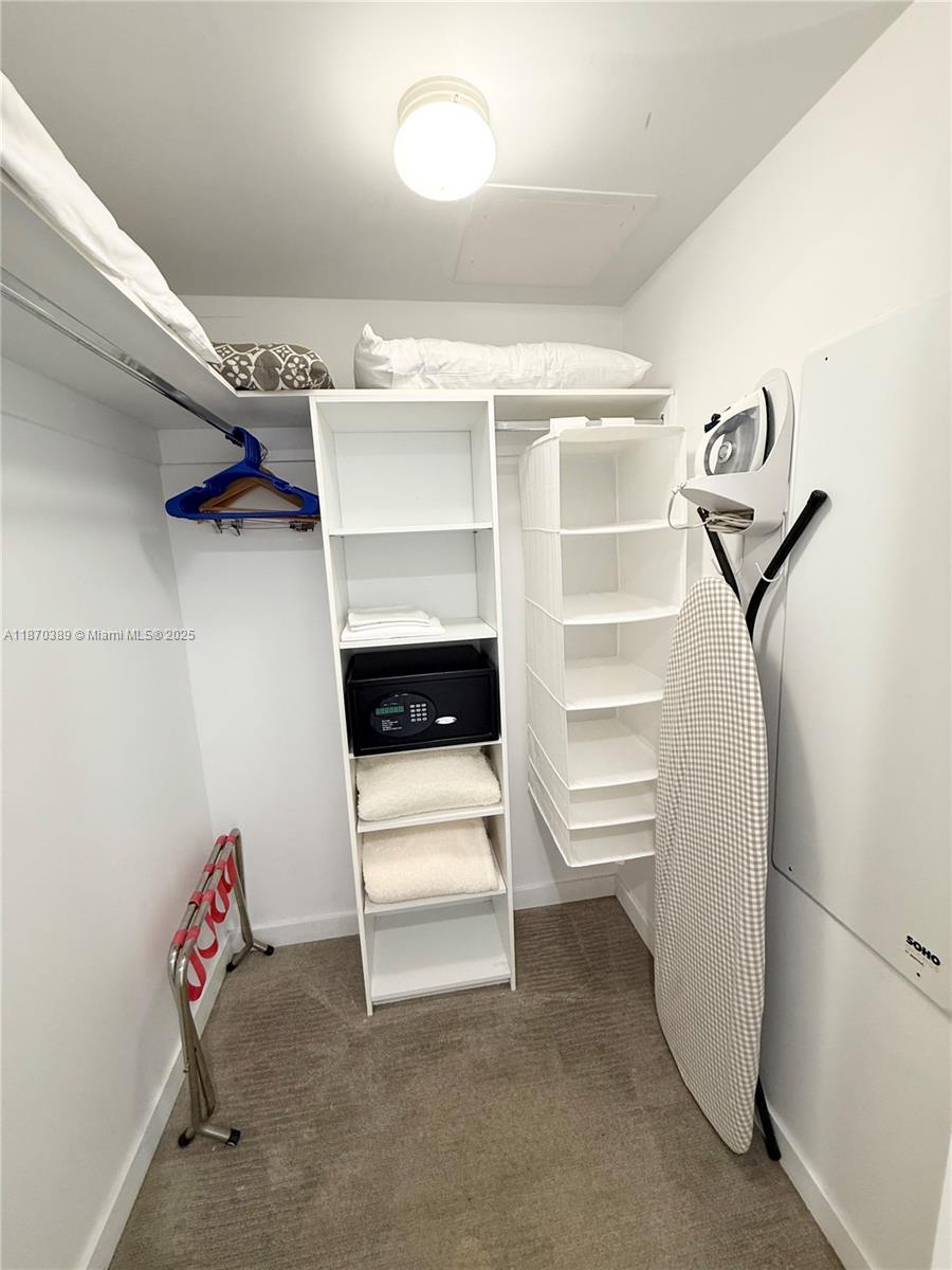 BEACHWALK CONDOMINIUM - Residential