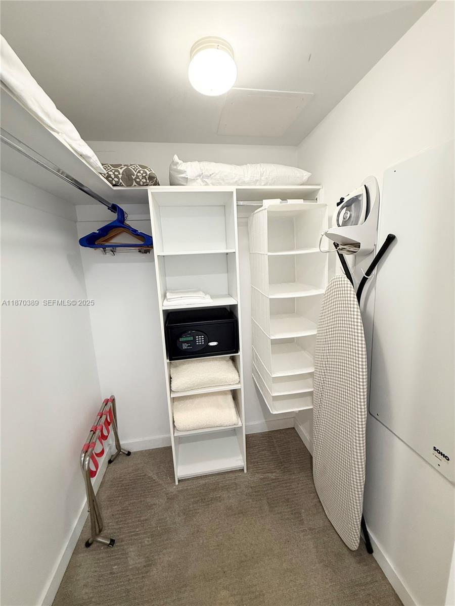 BEACHWALK CONDOMINIUM - Residential