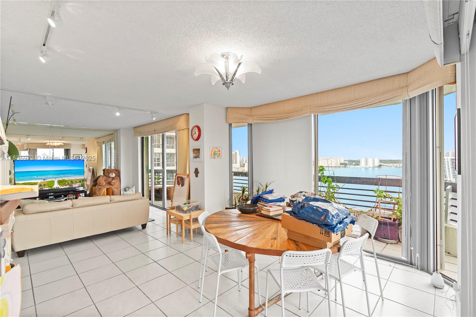 MYSTIC POINTE CONDO NO TH - Residential