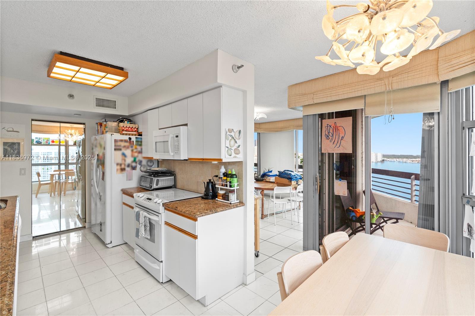 MYSTIC POINTE CONDO NO TH - Residential