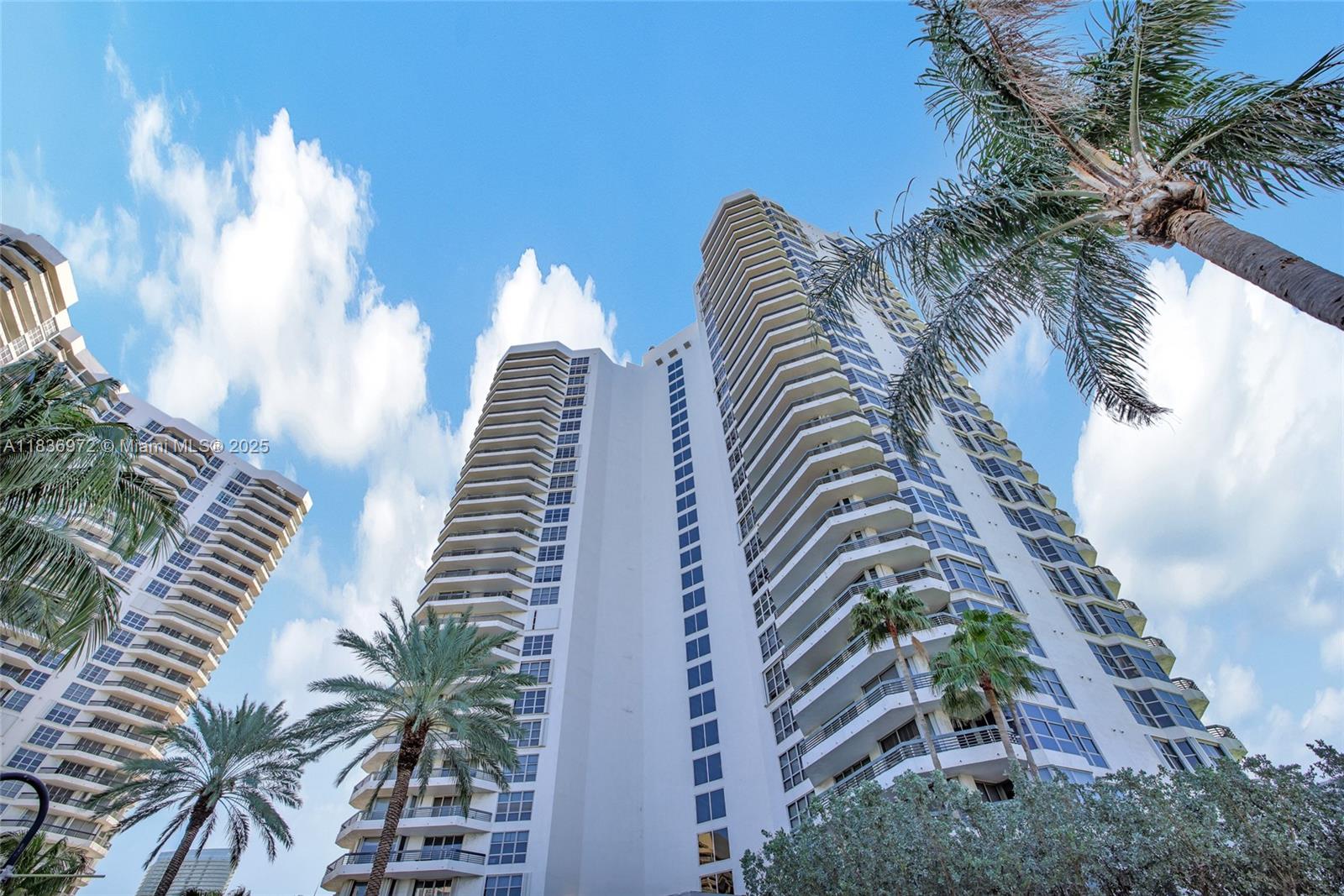 MYSTIC POINTE CONDO NO TH - Residential