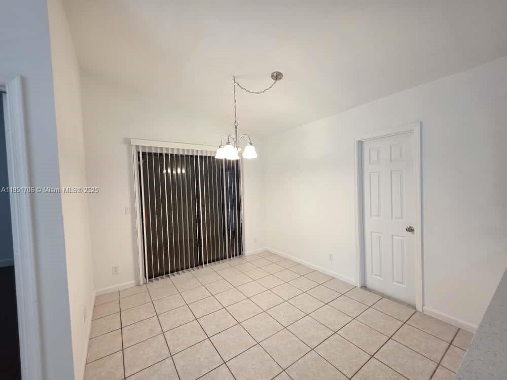 TRADEWINDS AT DOS LAGOS C - Residential Lease