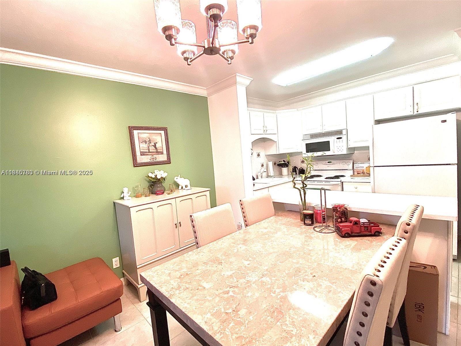 MAYFAIR APT CO-OP - Residential