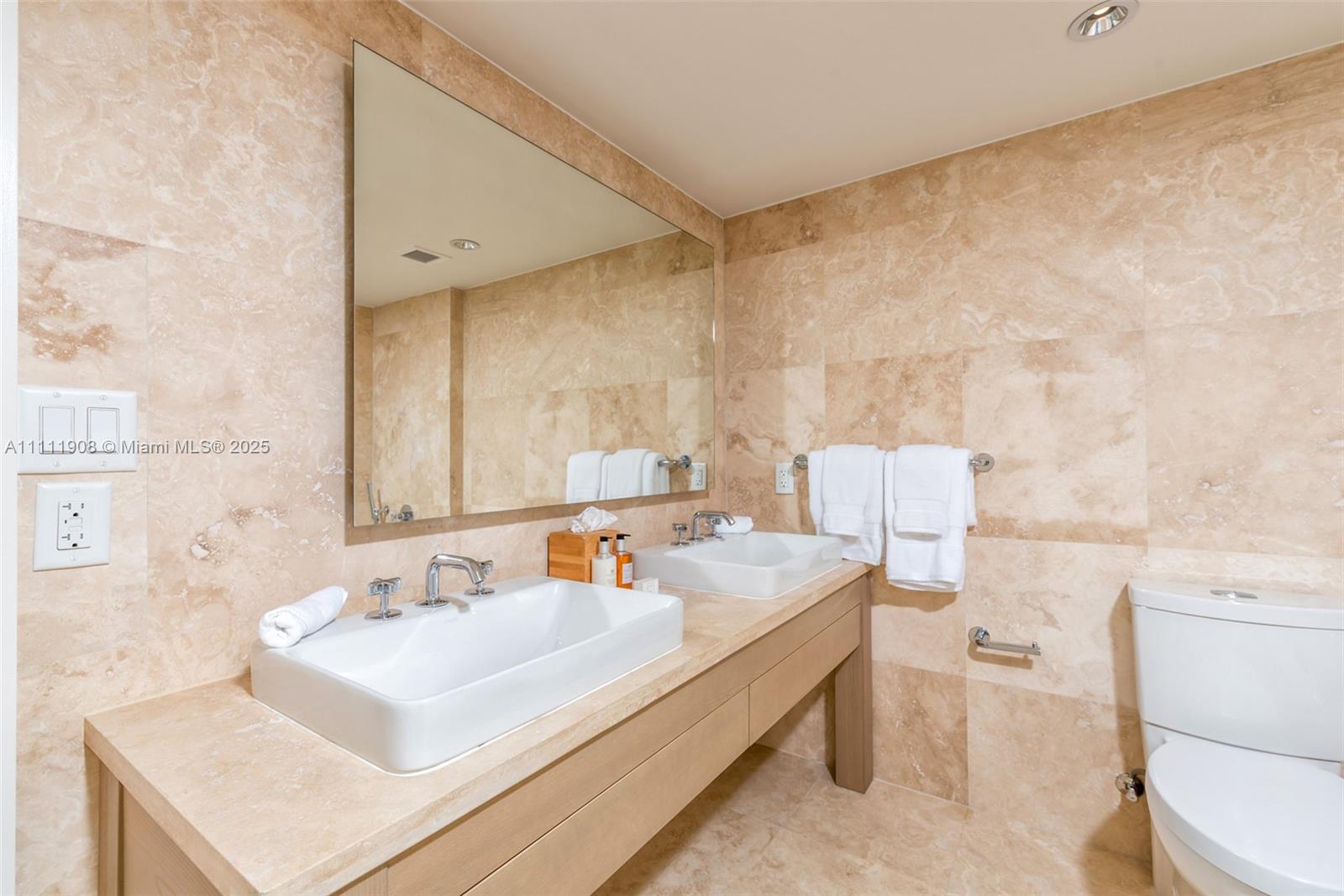 2399 COLLINS AVENUE - Residential Lease