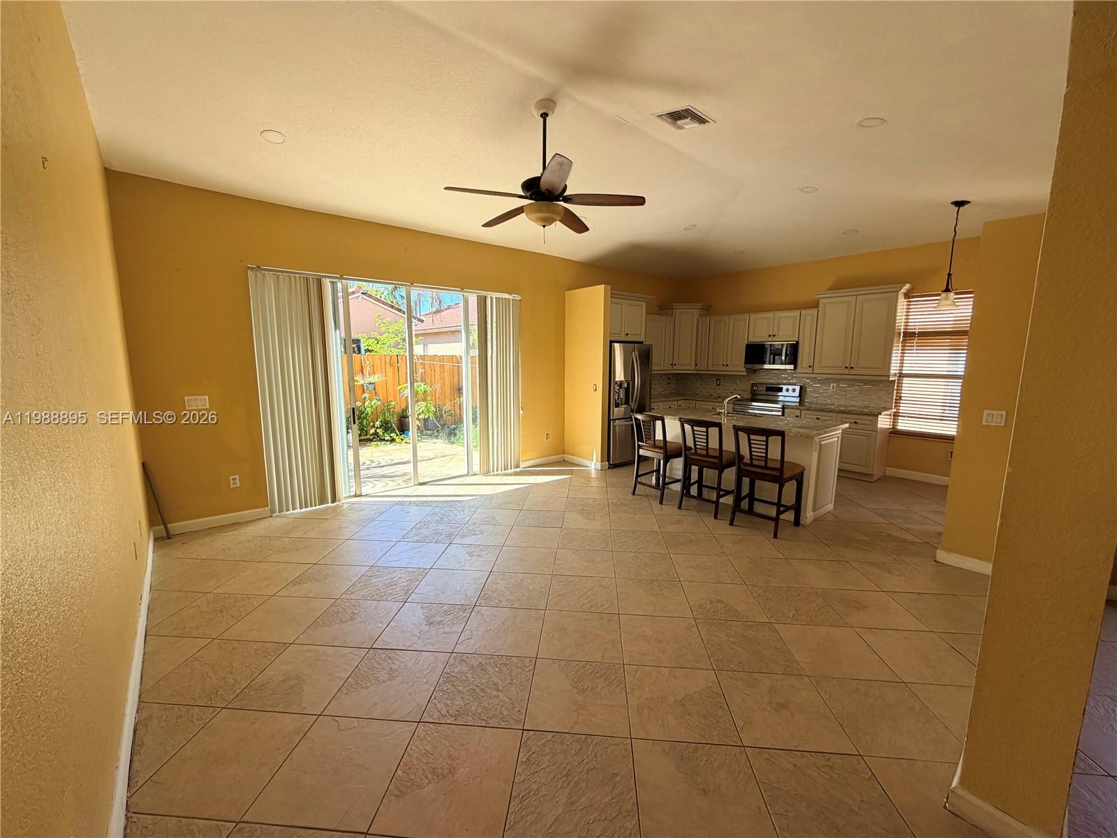 PORTOFINO ESTATES - Residential Lease