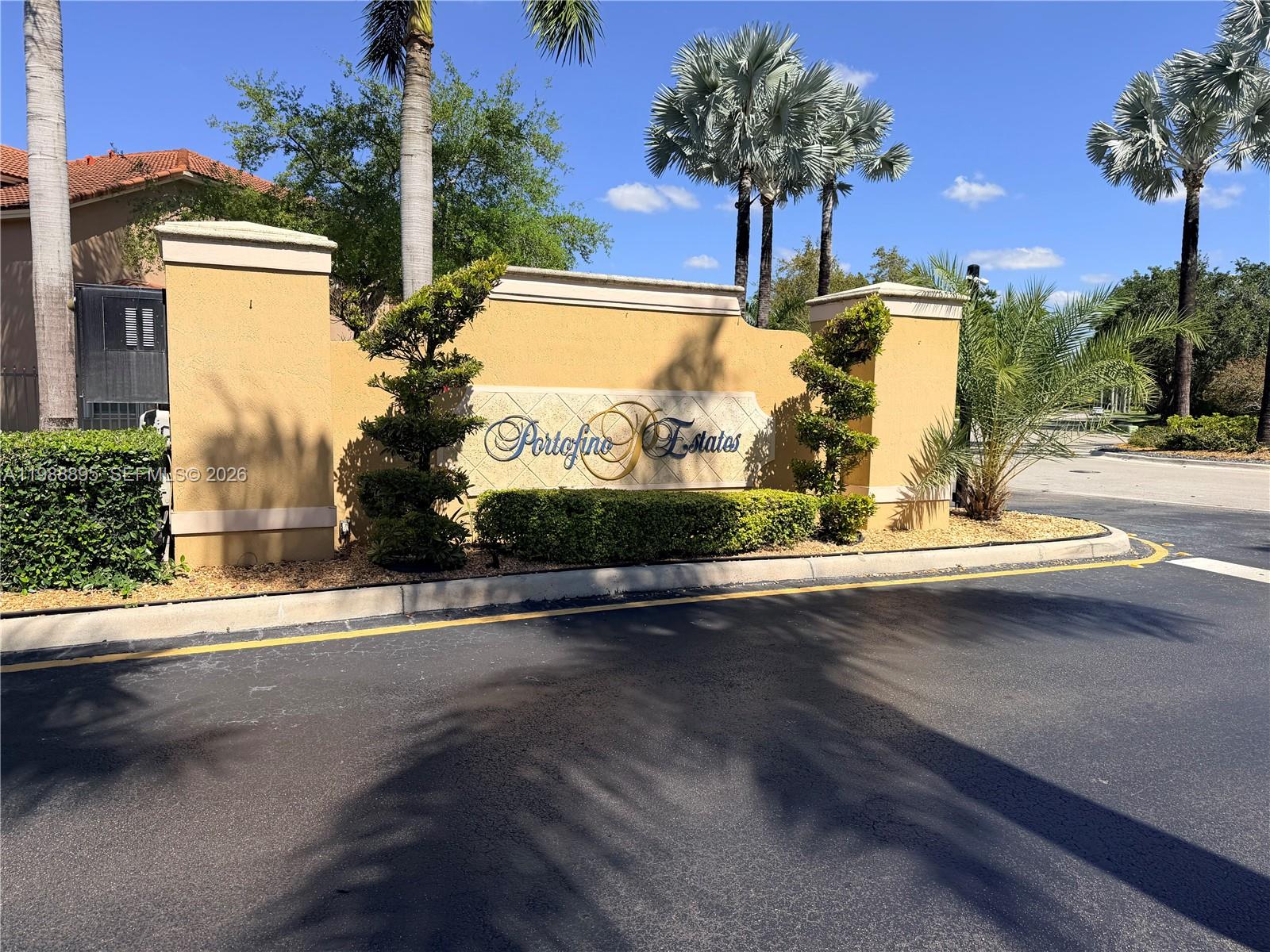 PORTOFINO ESTATES - Residential Lease