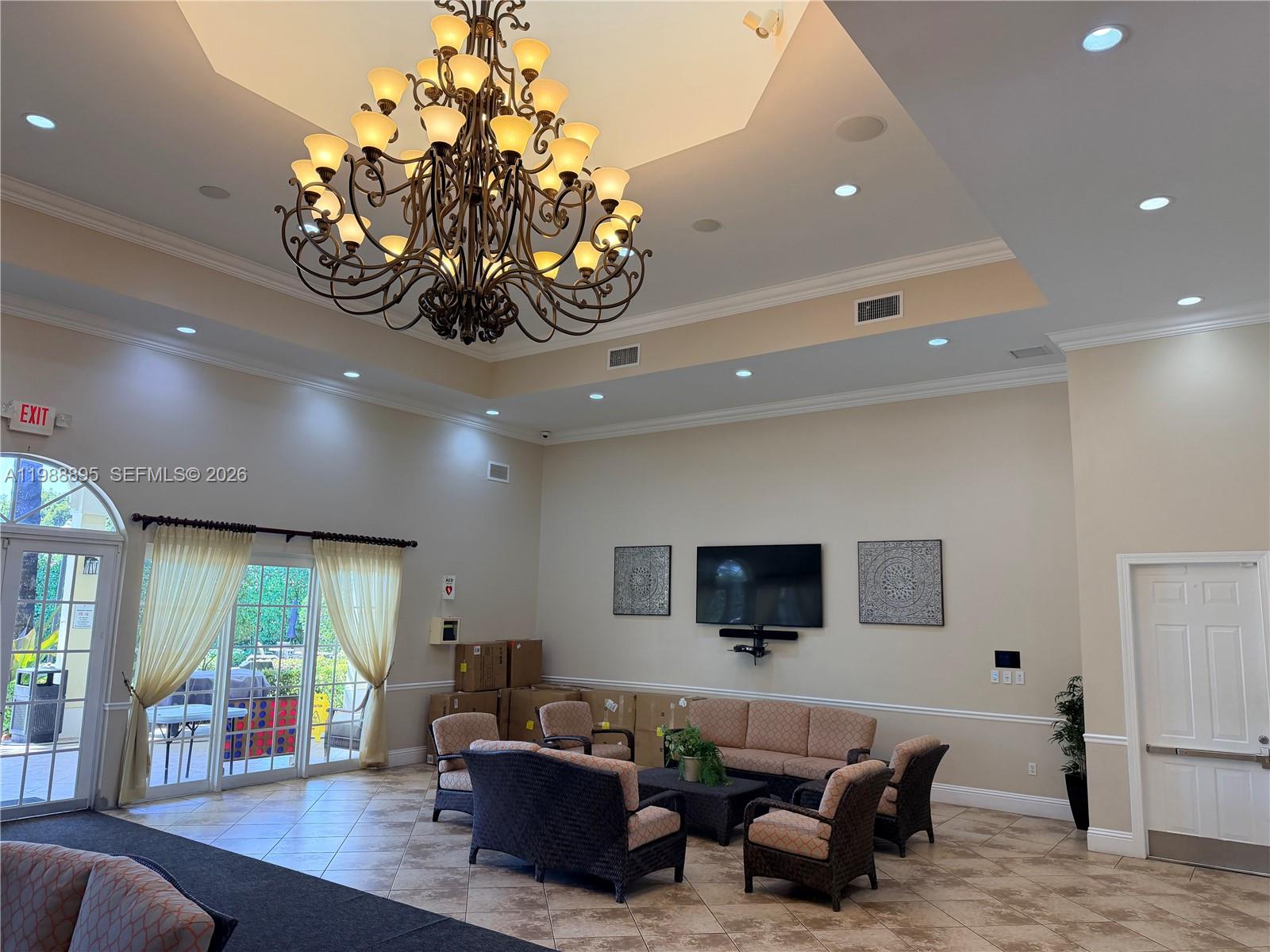 PORTOFINO ESTATES - Residential Lease