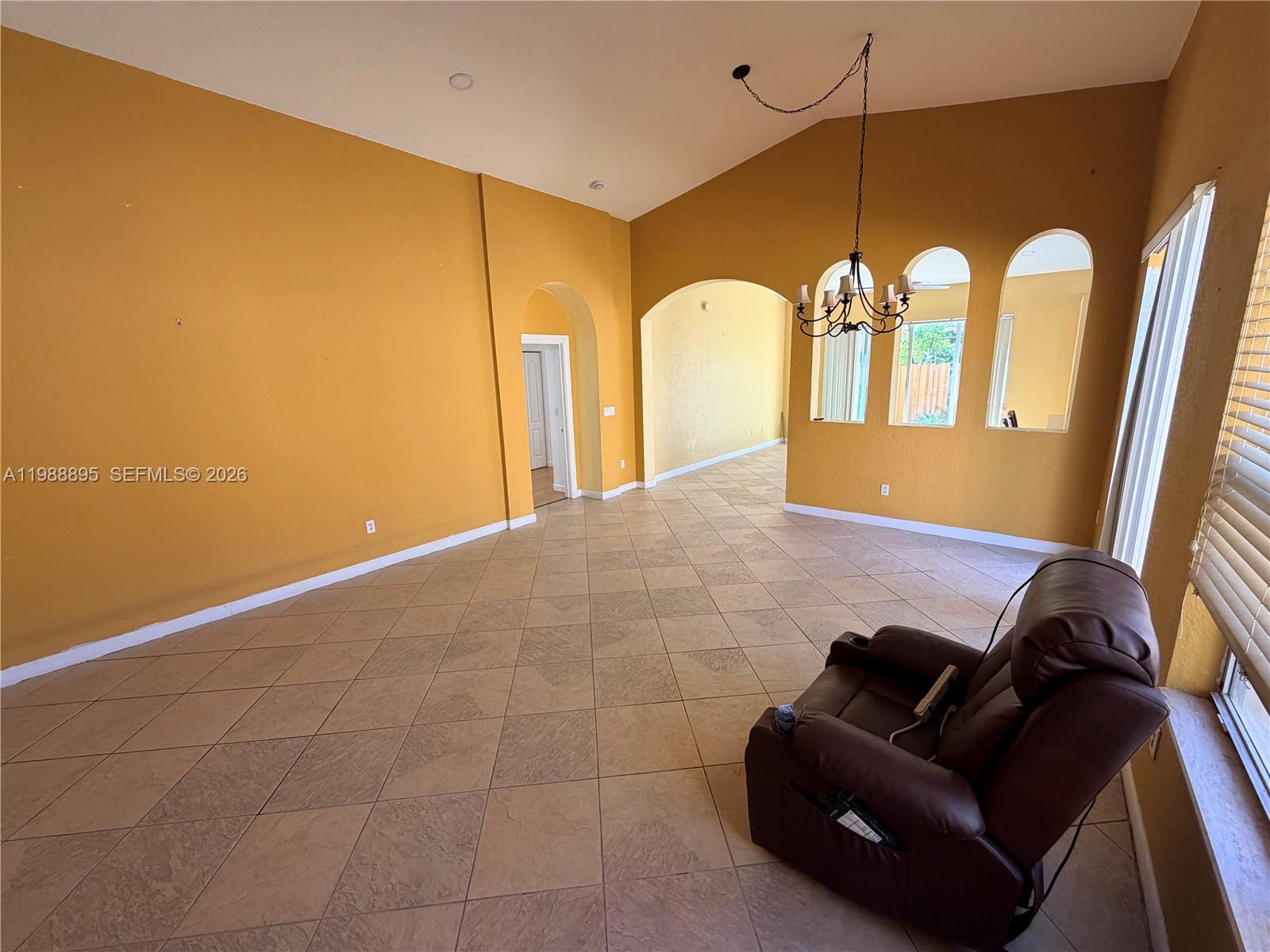 PORTOFINO ESTATES - Residential Lease