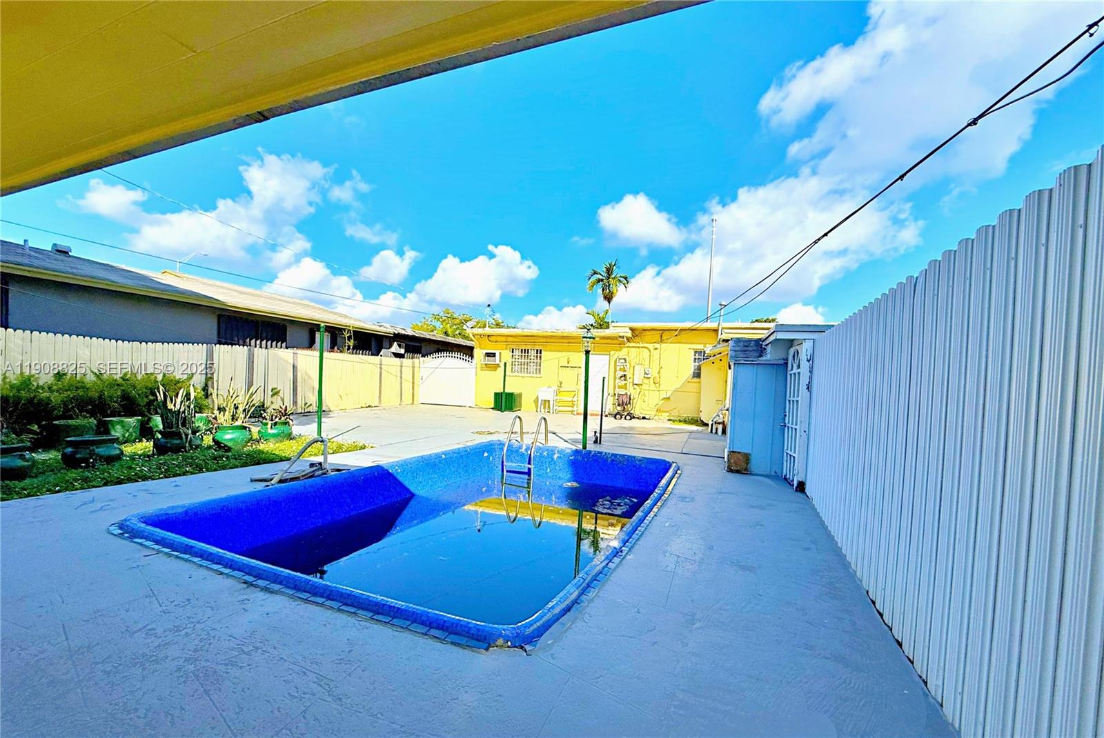 HIALEAH 13TH ADDN AM PL R - Residential