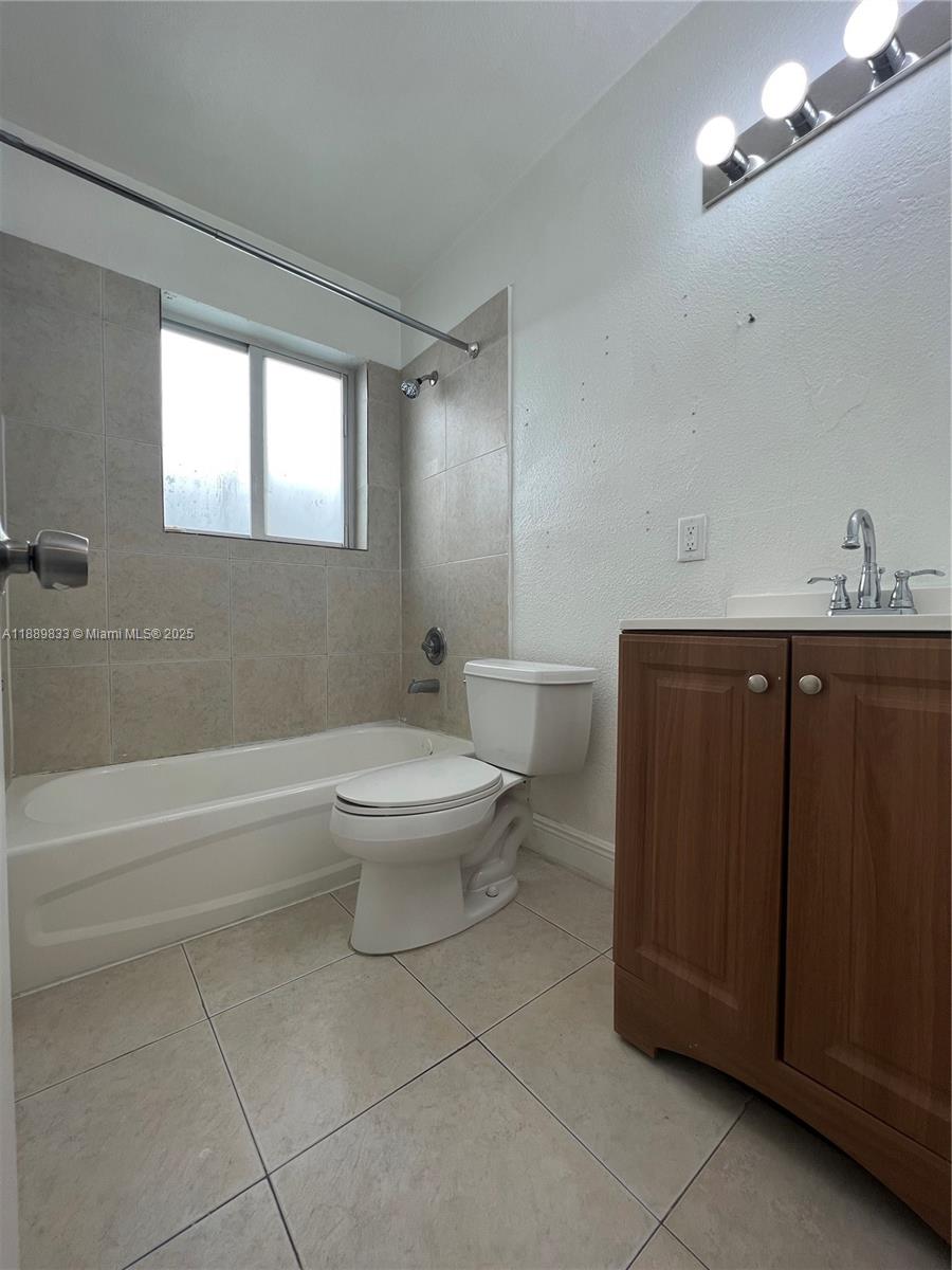 SAPPHIRE SOBE CONDO - Residential Lease