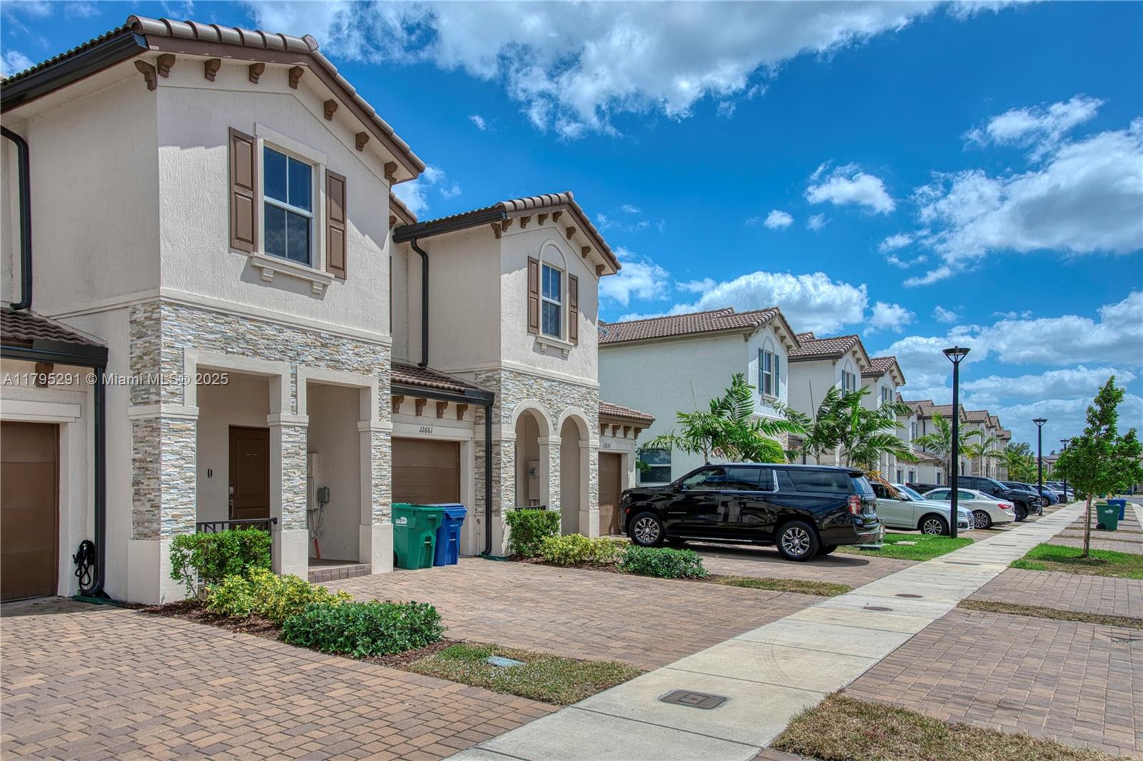 Rental Property at 12661 Nw 23rd Pl, Miami, Broward County, Florida - Bedrooms: 4 
Bathrooms: 3  - $4,150 MO.