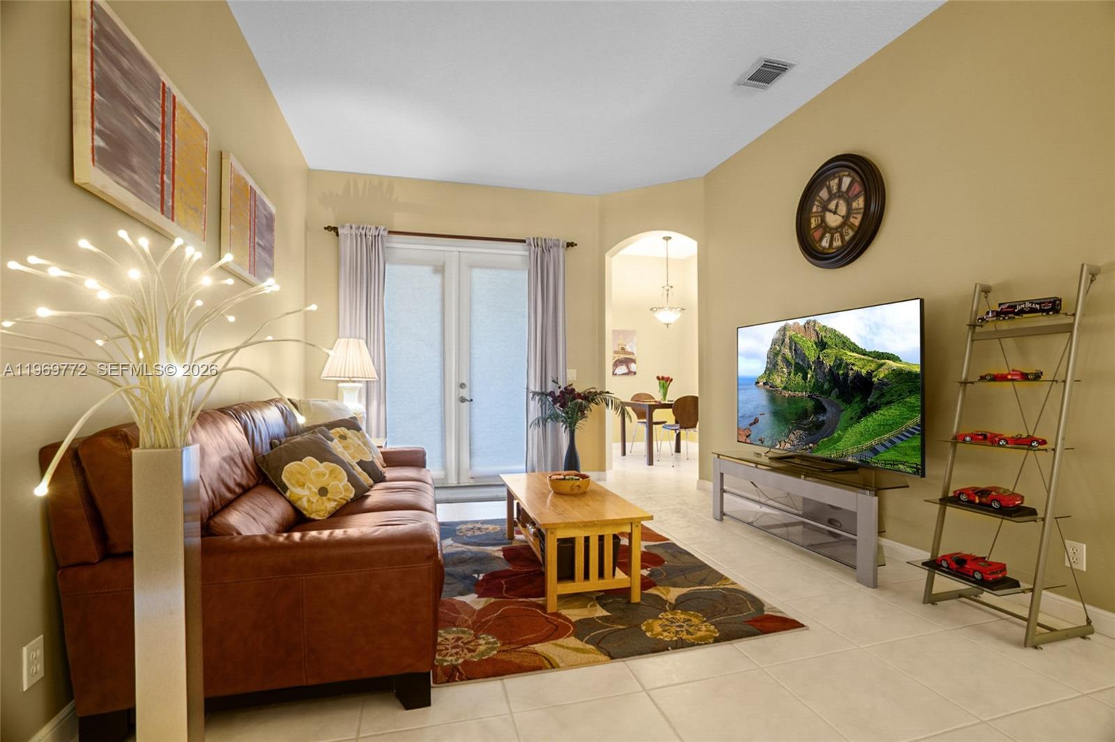 KENSINGTON NORTH - Residential