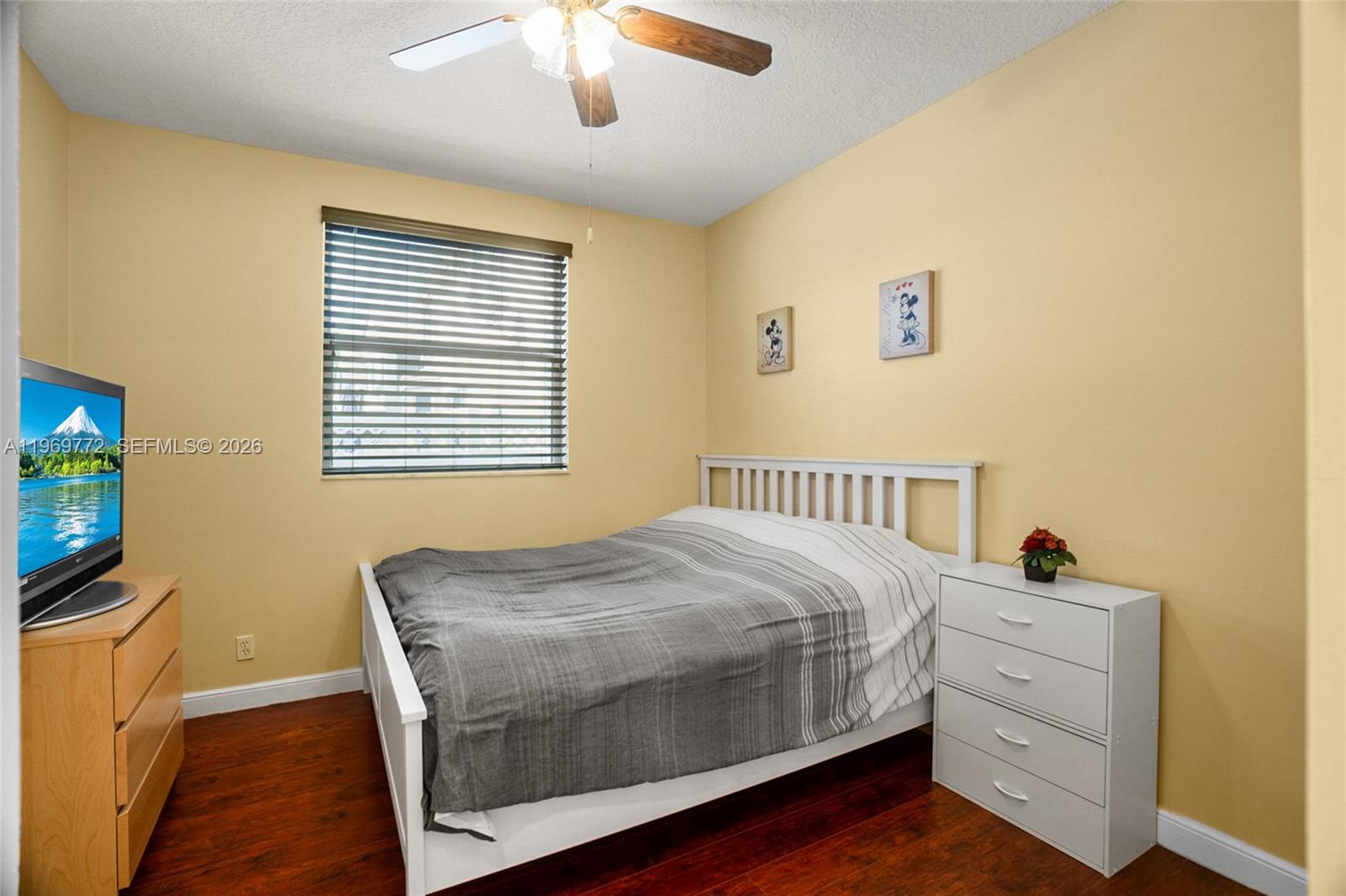 KENSINGTON NORTH - Residential