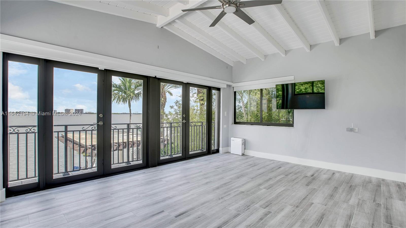 NORMANDY GOLF COURSE - Residential