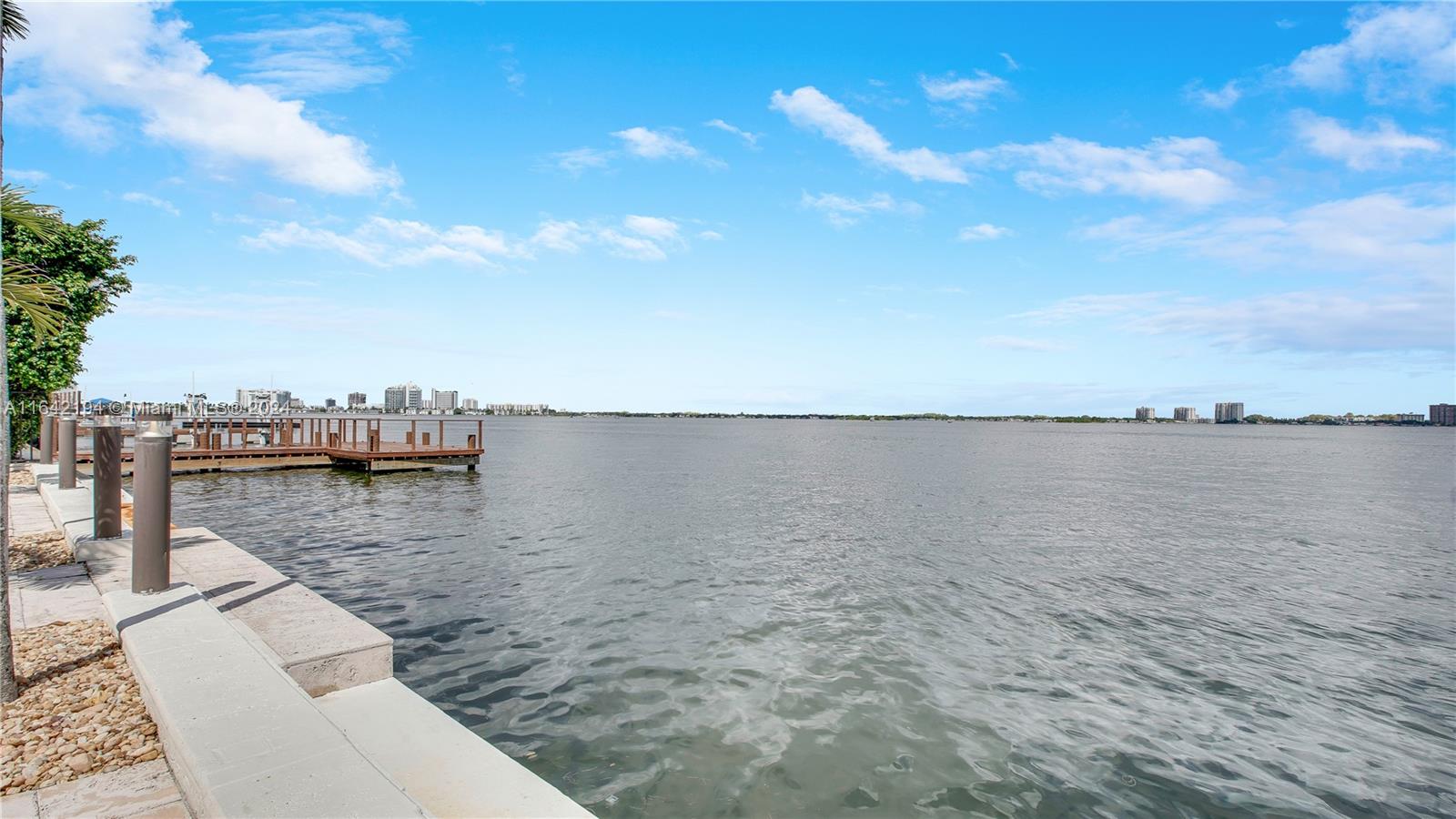 NORMANDY GOLF COURSE - Residential