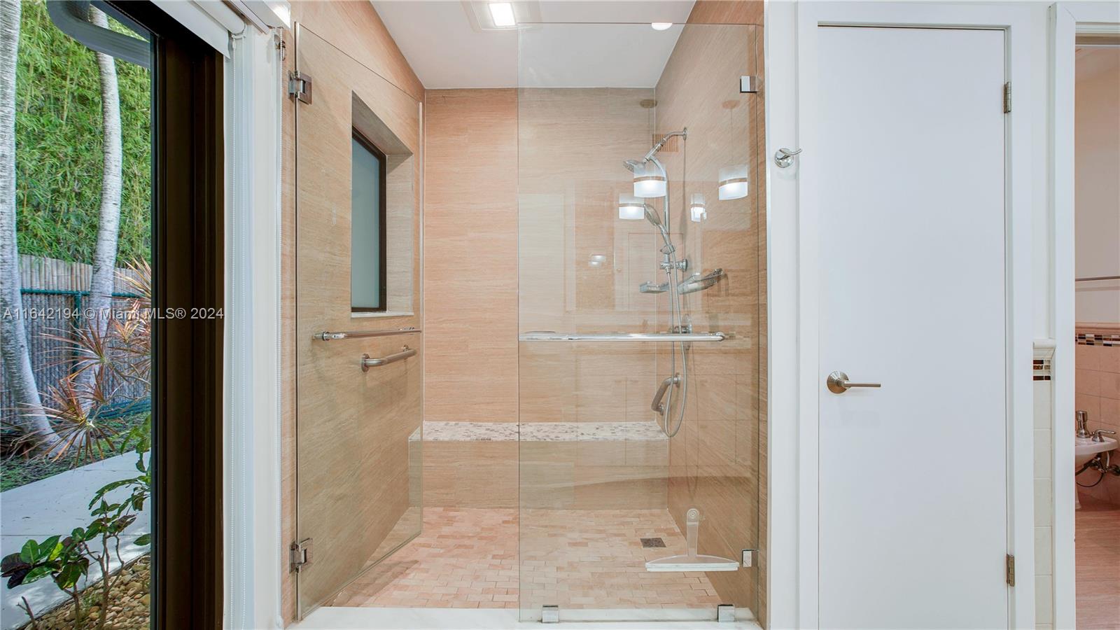 NORMANDY GOLF COURSE - Residential