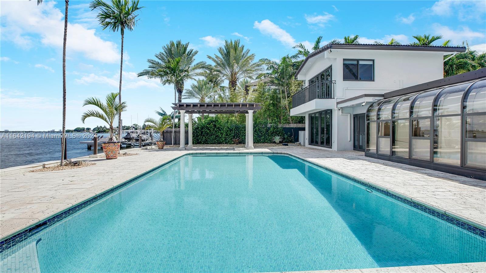 NORMANDY GOLF COURSE - Residential