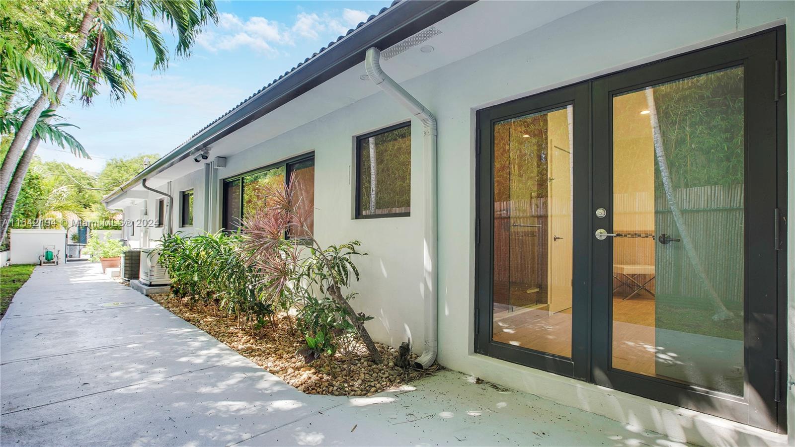 NORMANDY GOLF COURSE - Residential