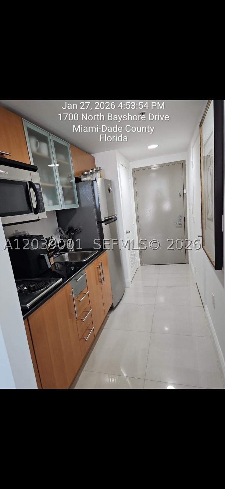 1750 N Bayshore Dr 3907