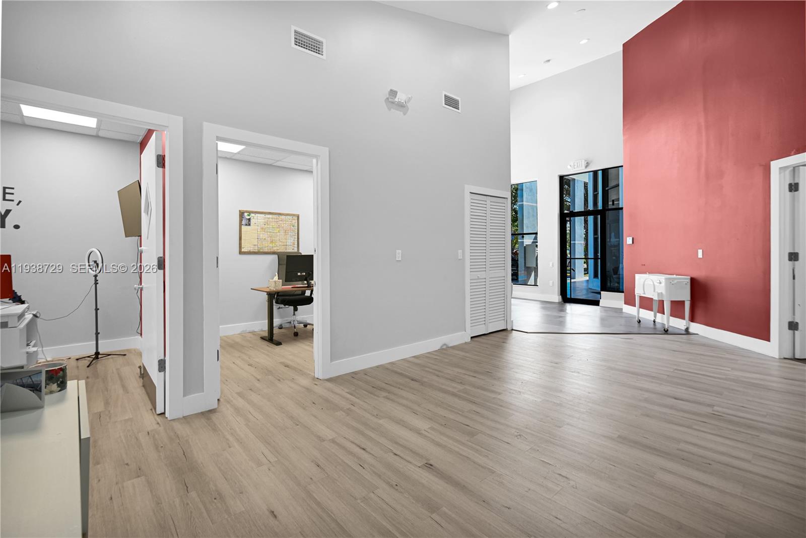 1590 NE 162nd St 600