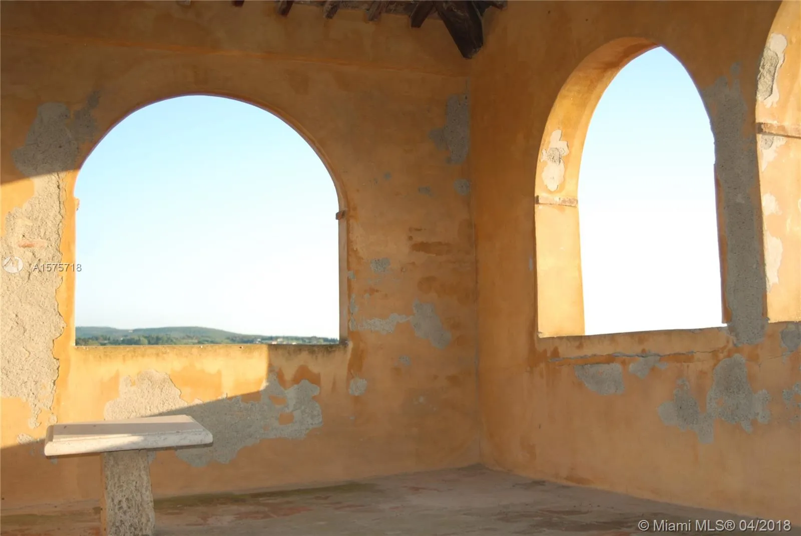 Other Geographic Area (Out Of Area Only), Florida, Italy, 12 Bedrooms Bedrooms, ,10 BathroomsBathrooms,Residential,Active,76158