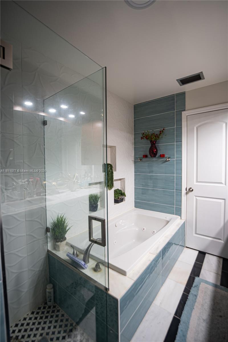 CITY OF LAUDERHILL SEC TH - Residential