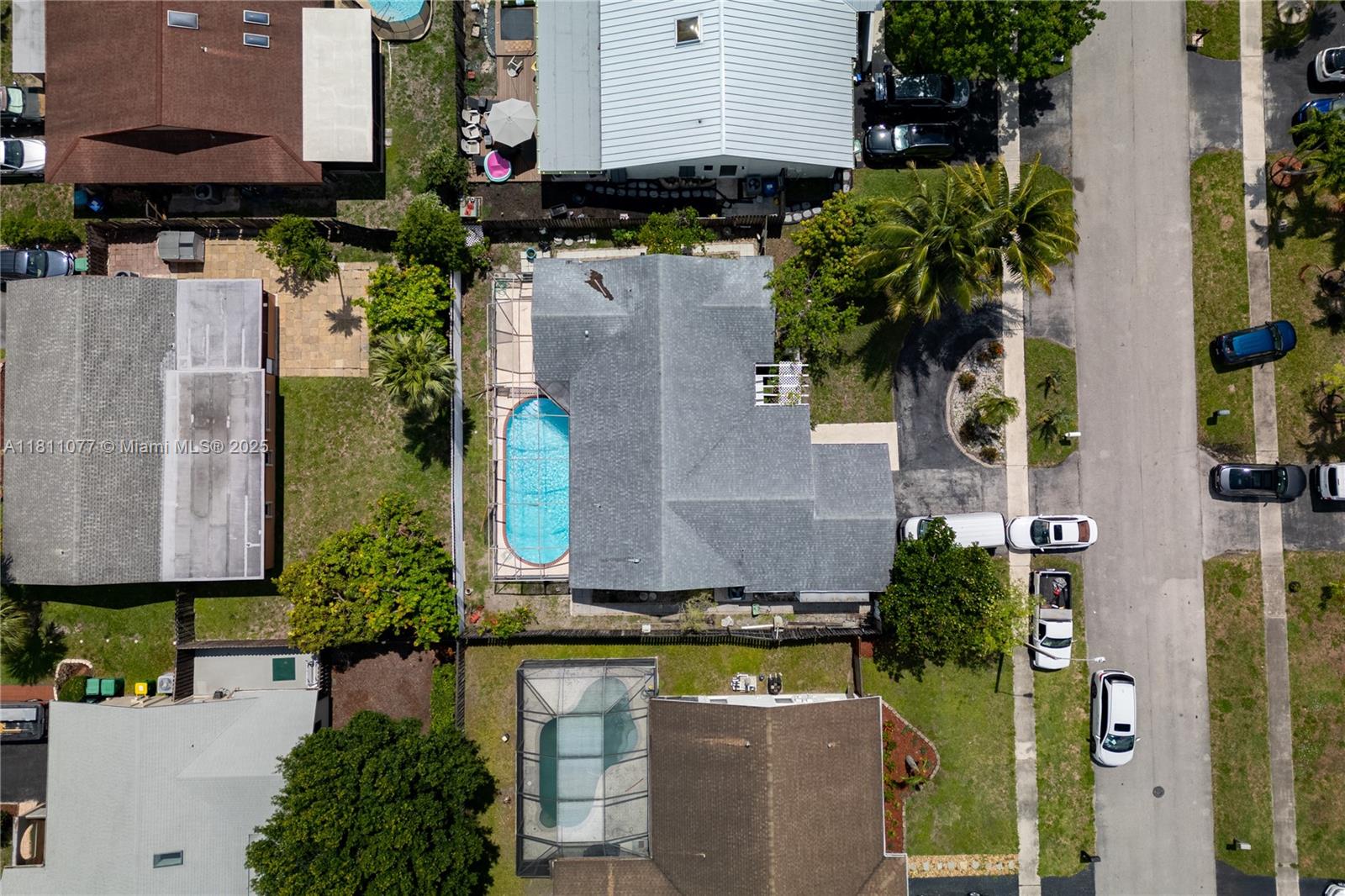 8521 NW 53rd St