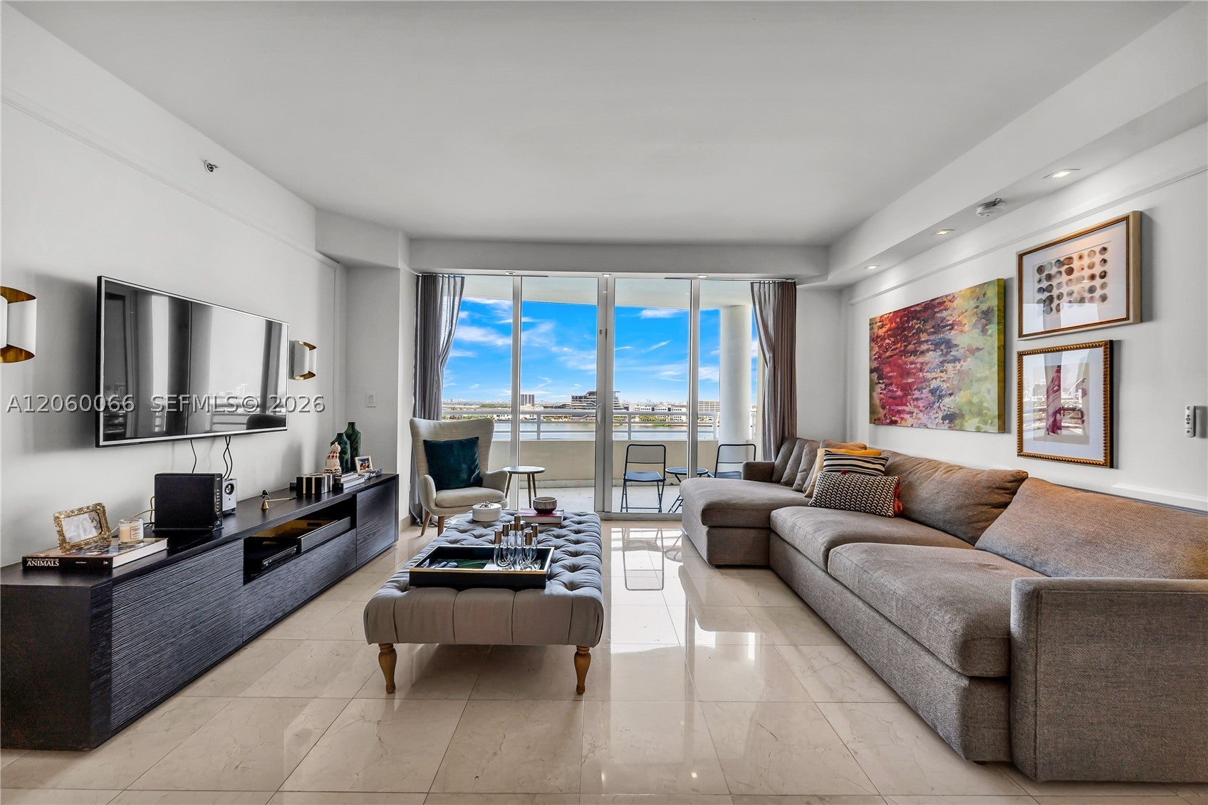 848 Brickell Key Dr