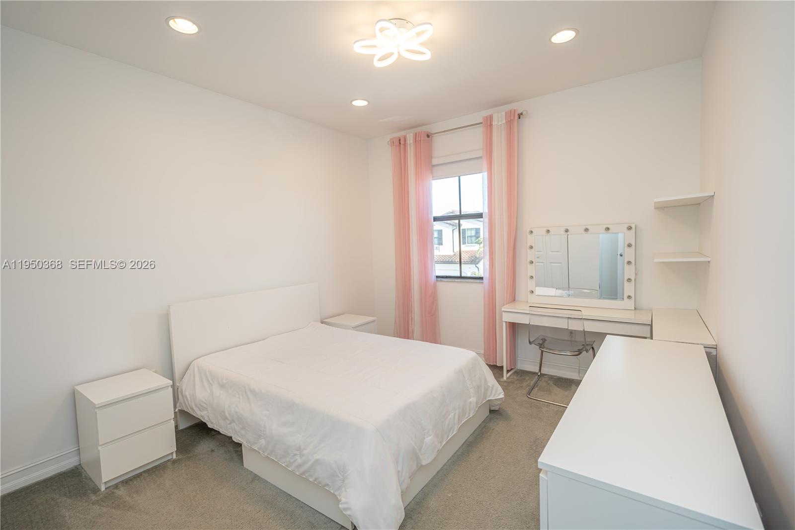 Raintree at Mayfair - Residential