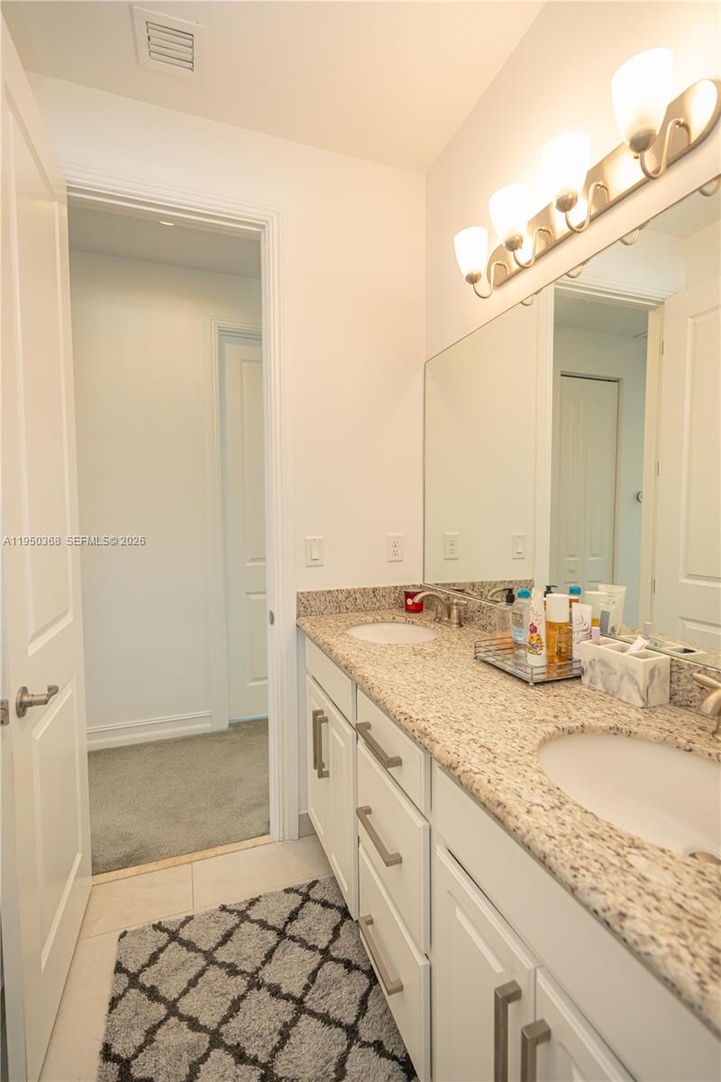 Raintree at Mayfair - Residential