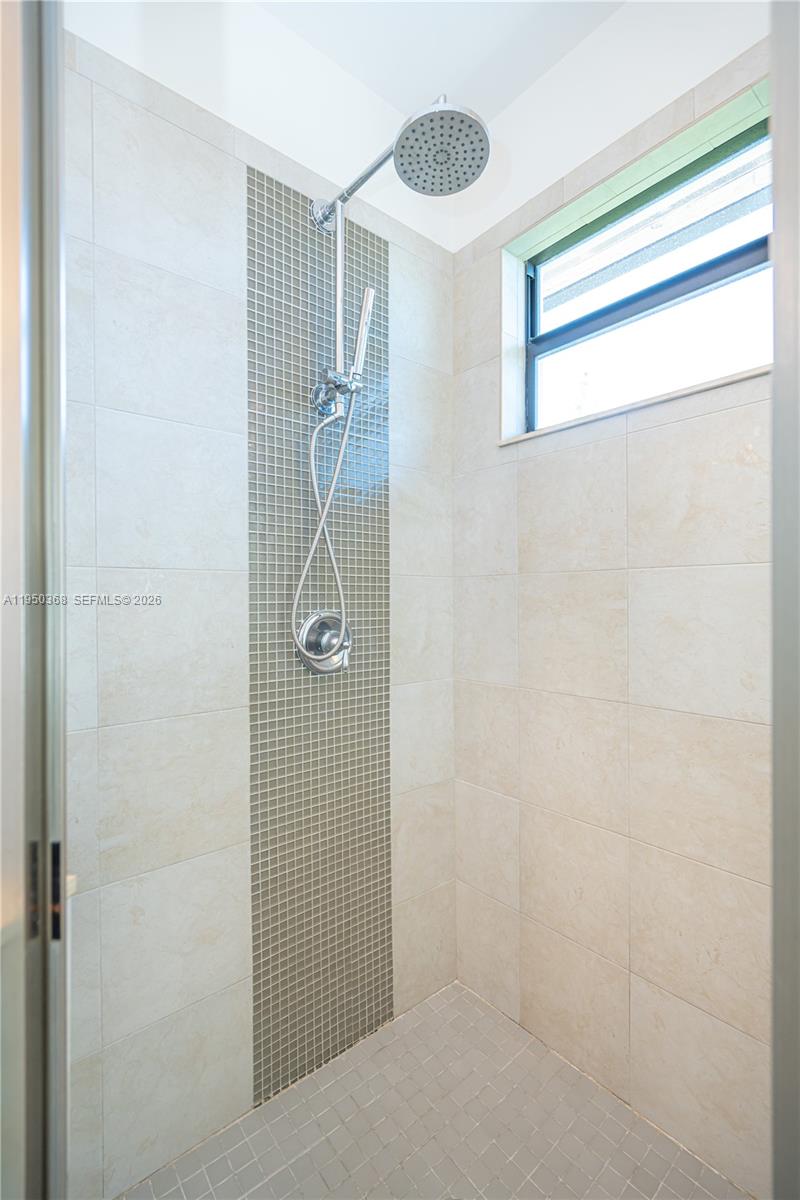 Raintree at Mayfair - Residential