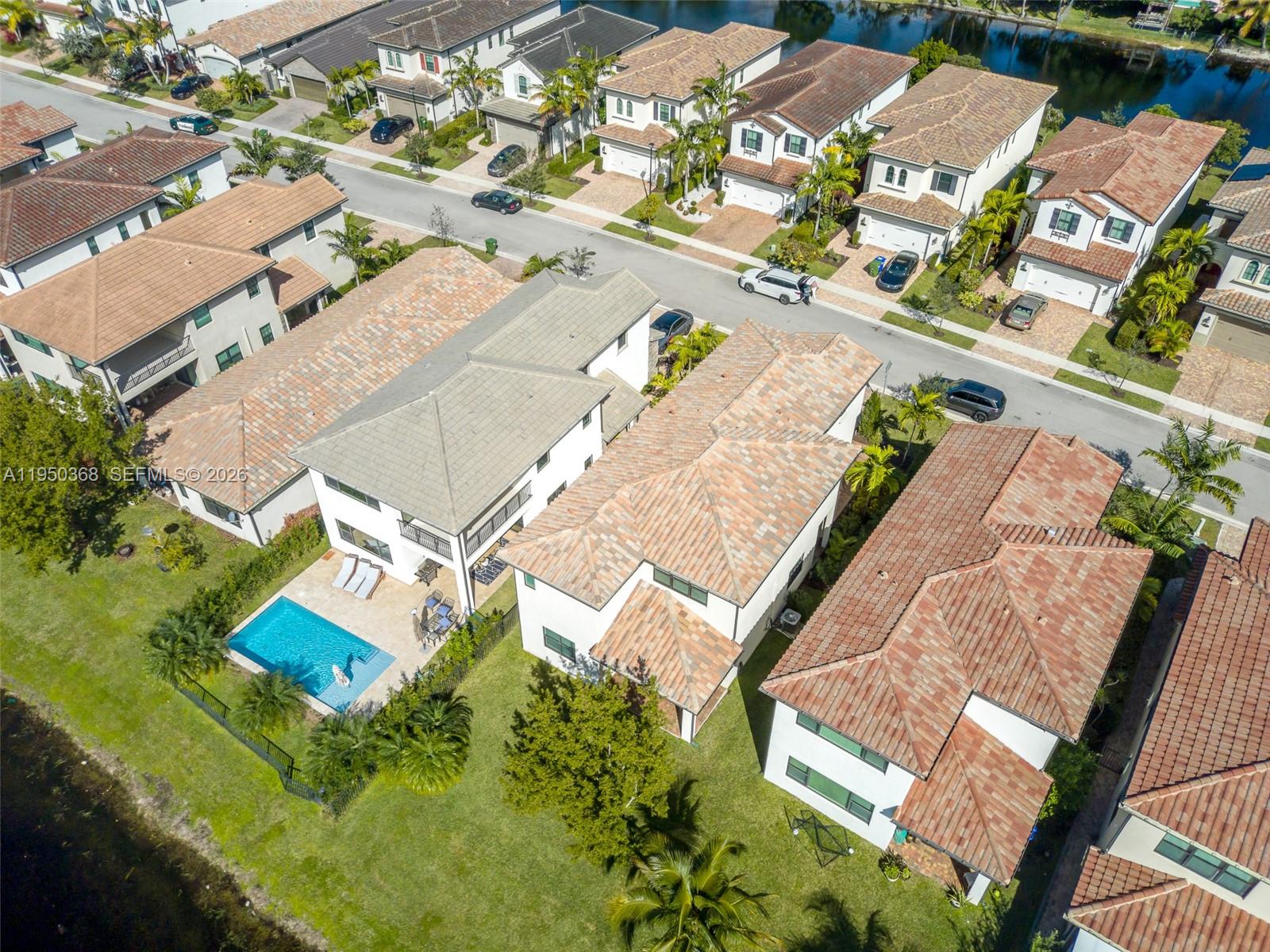 Raintree at Mayfair - Residential