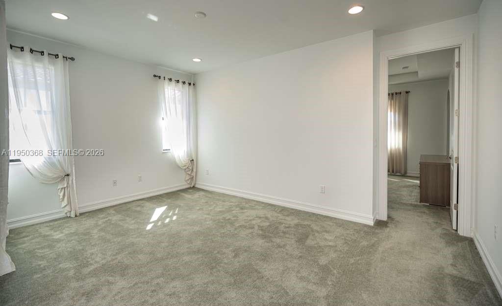 Raintree at Mayfair - Residential