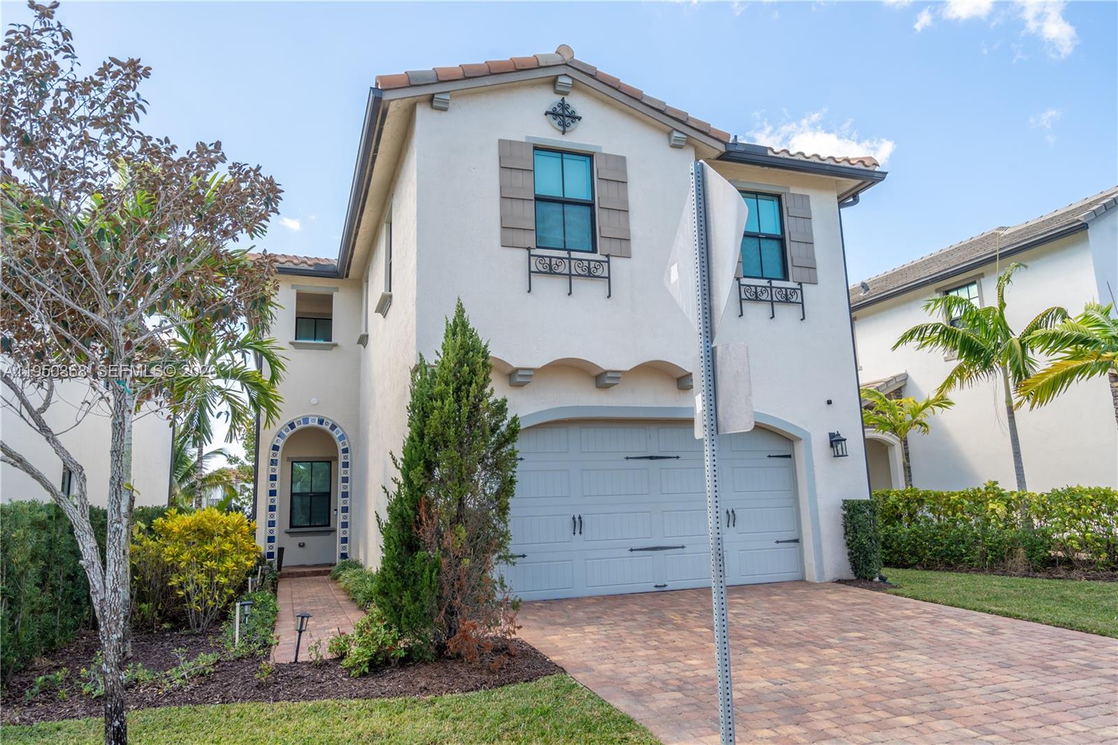 Raintree at Mayfair - Residential