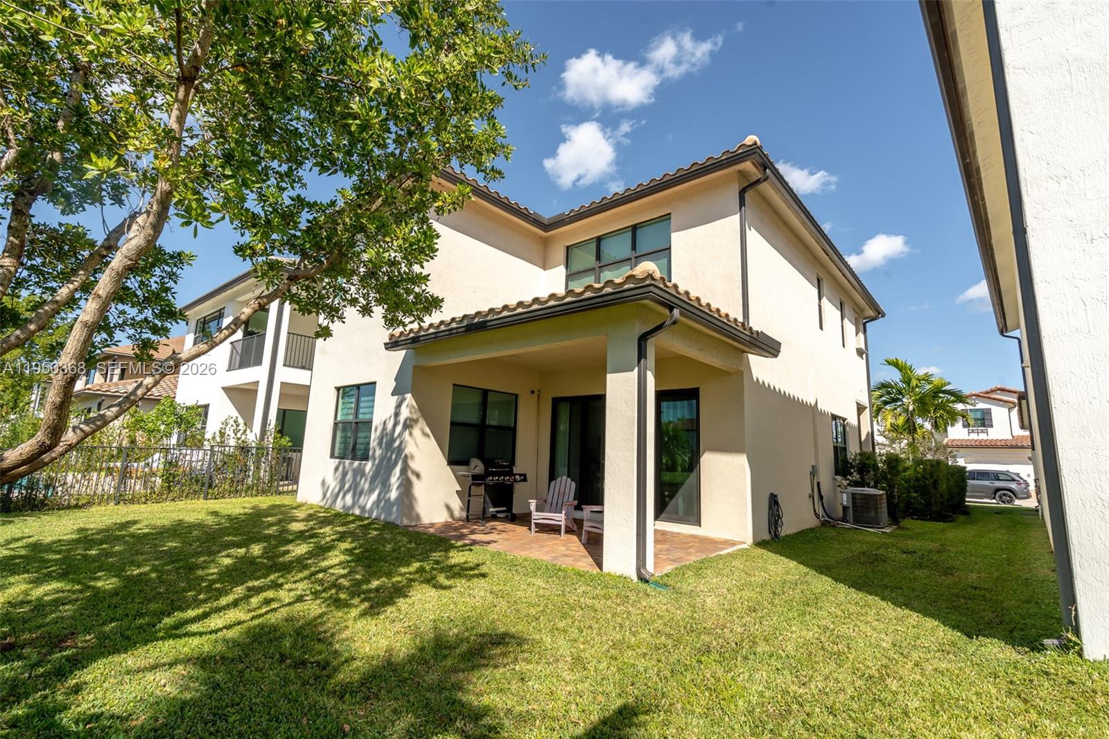 Raintree at Mayfair - Residential