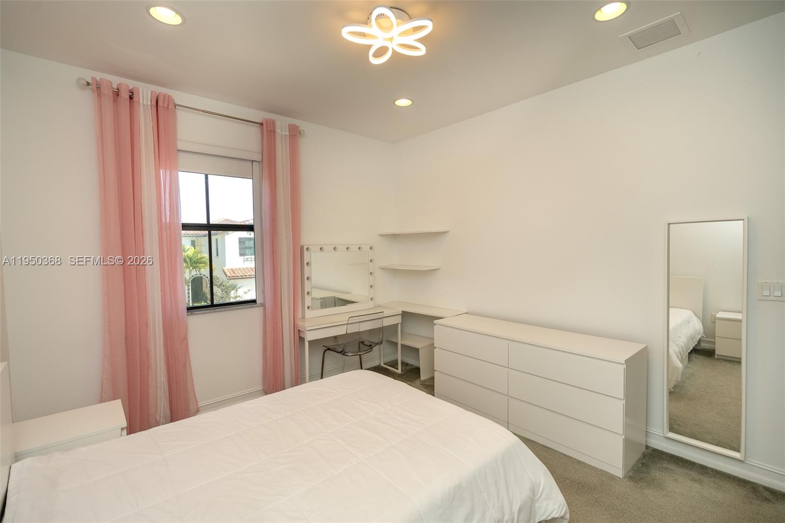 Raintree at Mayfair - Residential