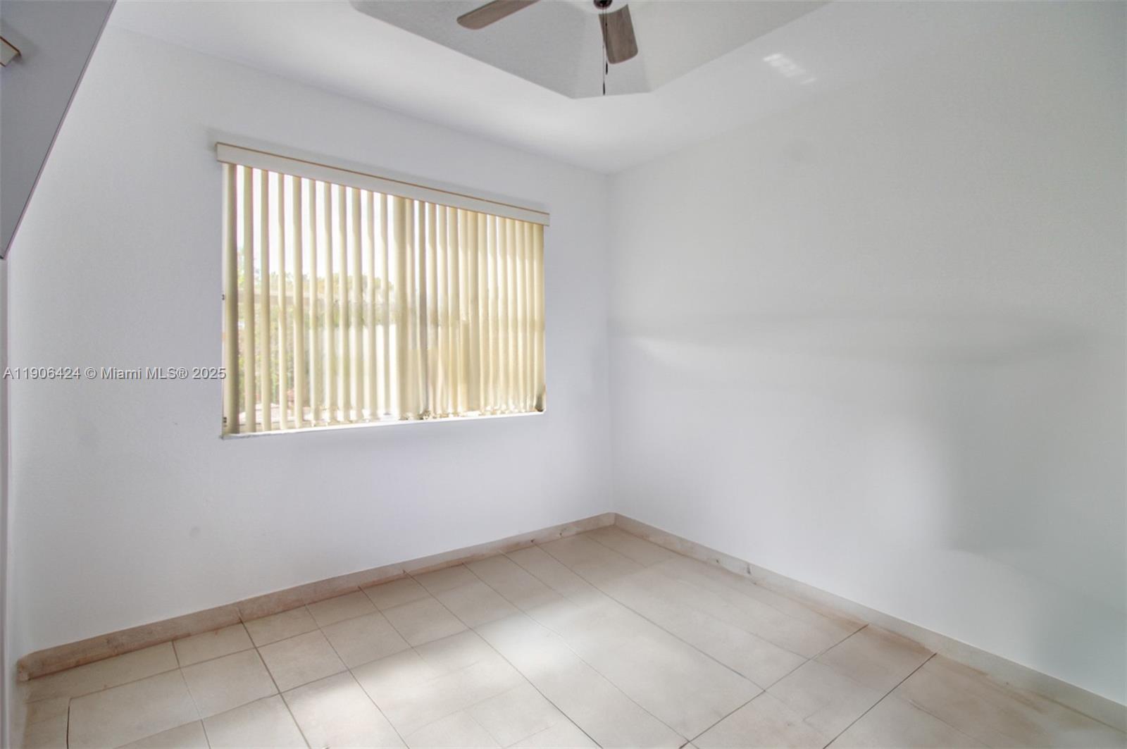 VILLAS AT CARMEL CONDO NO - Residential