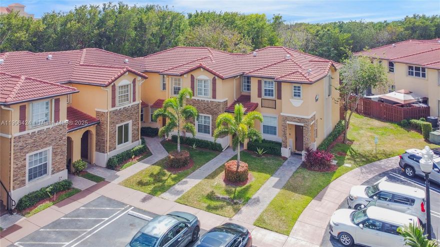 AMAZING INVESTMENT OPPORTUNITY! Stunning 3 bedrooms 2.5 bathrooms Townhouse located in Villas at Carmel at Malibu Bay – Homestead, FL. This beautifully renovated townhouse offers a spacious layout with modern stainless-steel appliances, in-unit washer/dryer, and a versatile first-floor room. Enjoy community amenities like a clubhouse, gym, swimming pool, and kids' pool and 524/7 security for your family's safety. Conveniently located near top schools, shopping, dining, the Turnpike, Baptist Hospital, and Homestead Air Reserve Base. Perfect for first-time buyers or investors!