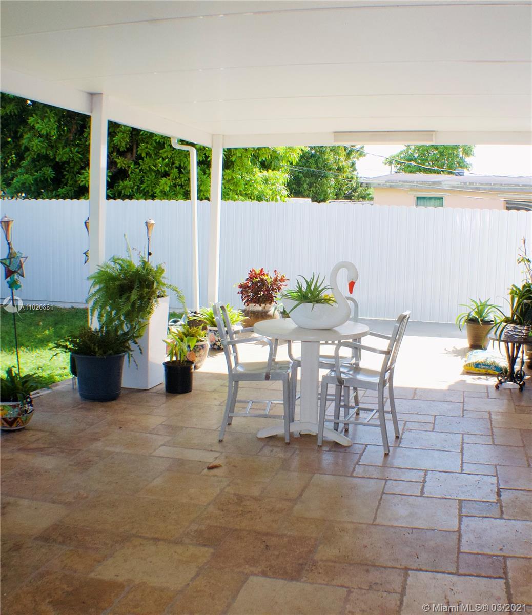 WESTWOOD LAKE 2ND ADDN - Residential