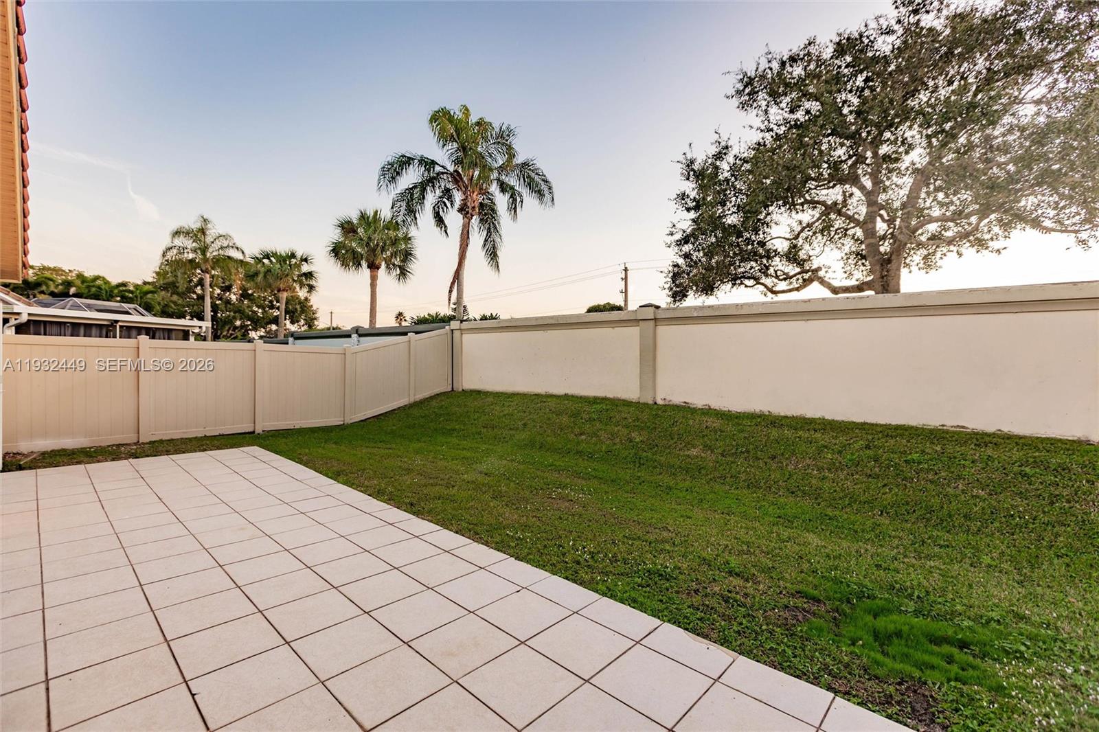 WELLINGTON TR 43 - Residential