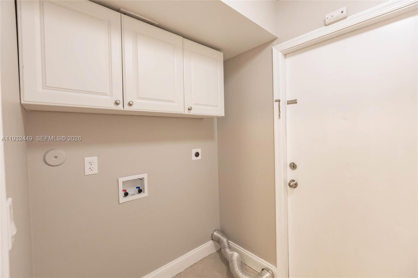 WELLINGTON TR 43 - Residential