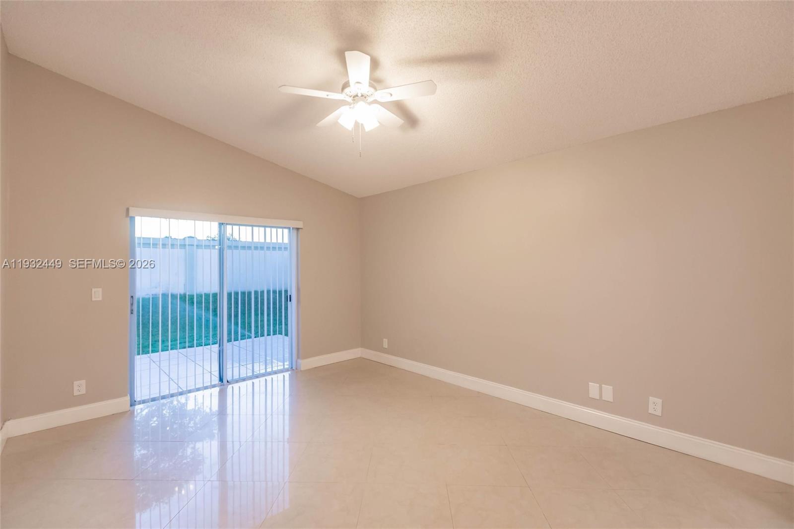 WELLINGTON TR 43 - Residential