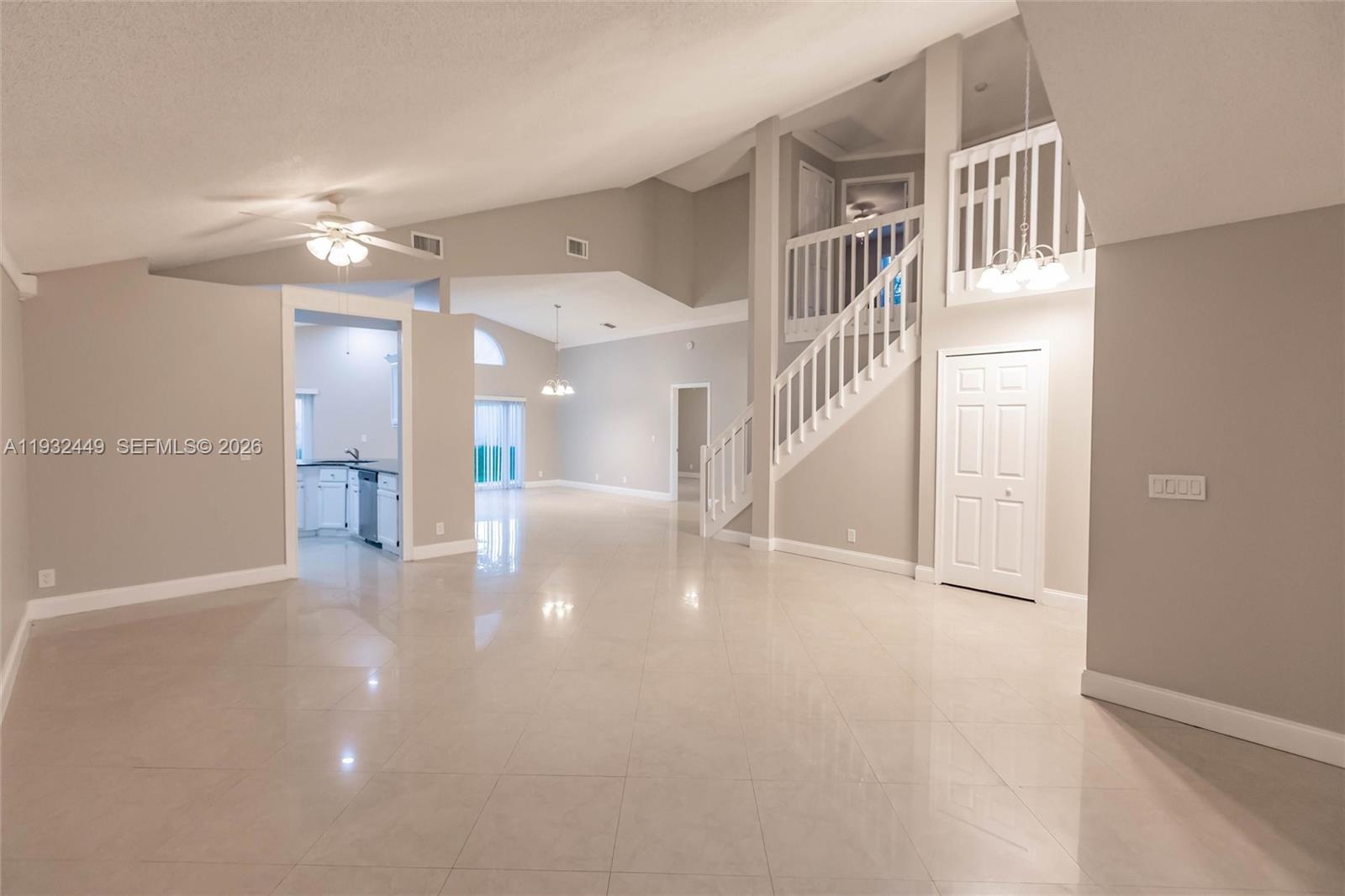 WELLINGTON TR 43 - Residential