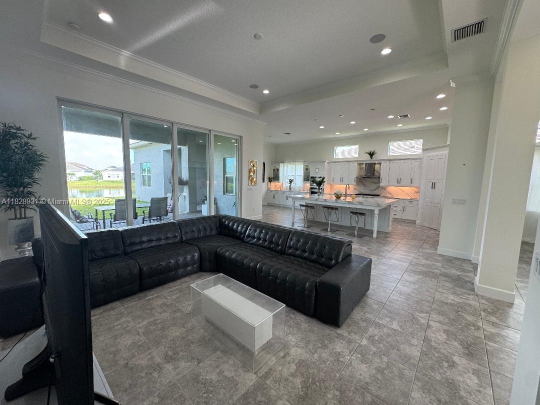 4691 Estates Circle