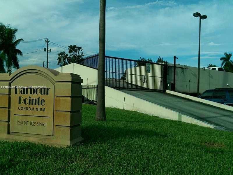 HARBOUR POINTE OF MIAMI C - Residential