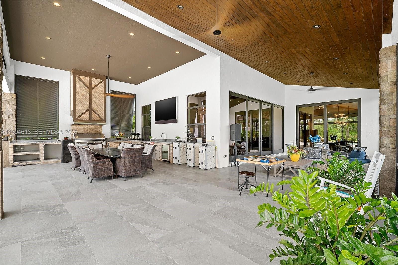 METES AND BOUNDS - Residential