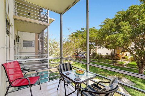 Photo of 16801 NE 13th Ave #206, Miami, FL 33162 (MLS # A12001939)