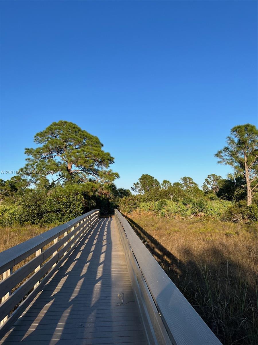 BOTANICA - Residential Lease