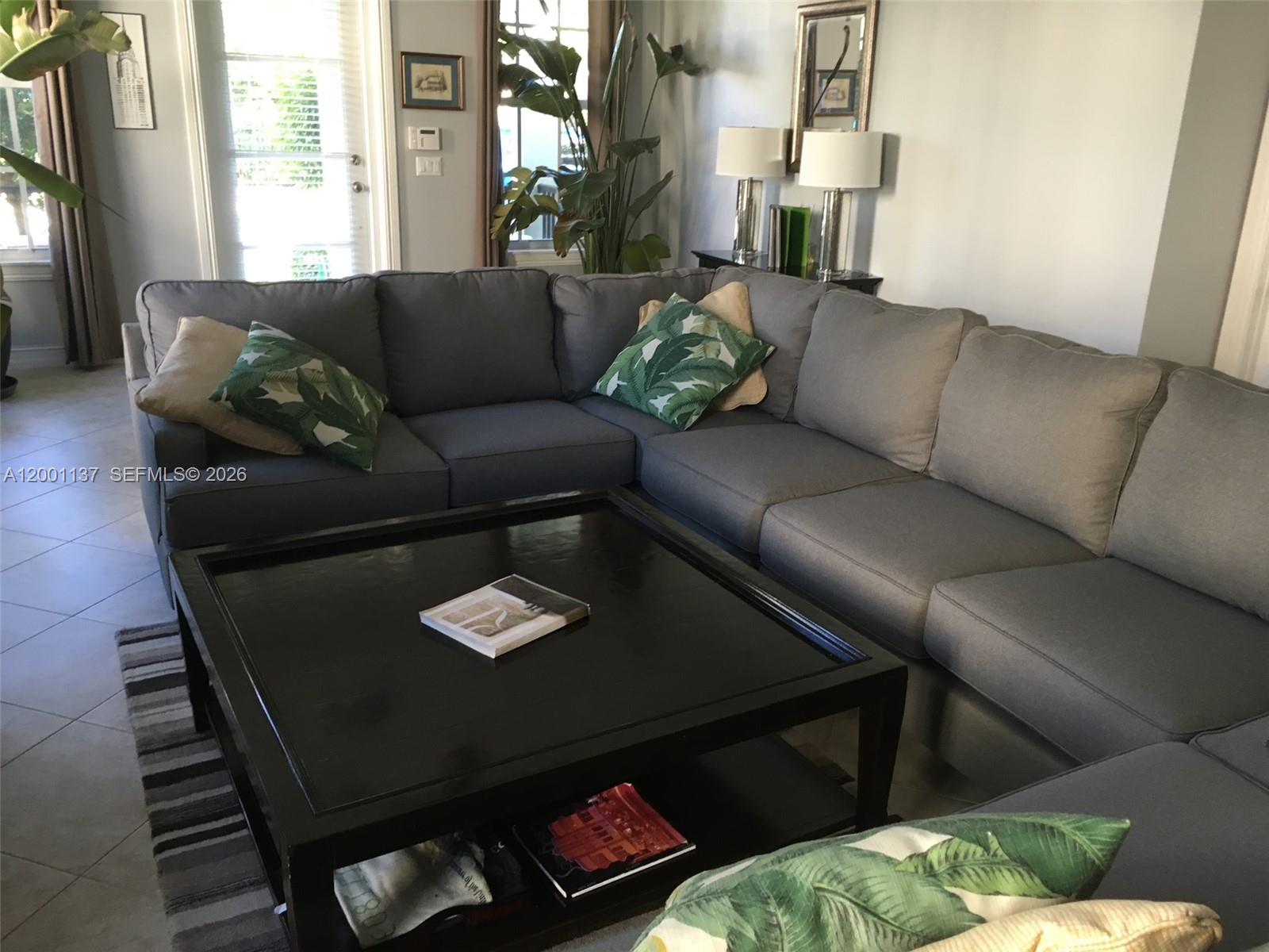 BOTANICA - Residential Lease